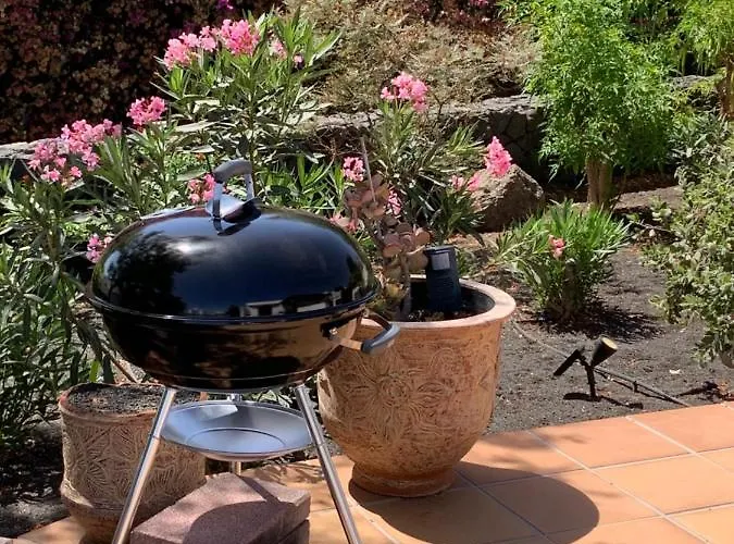 别墅 Lovely Nico Playa Blanca, Hot Tub, Communal Pool