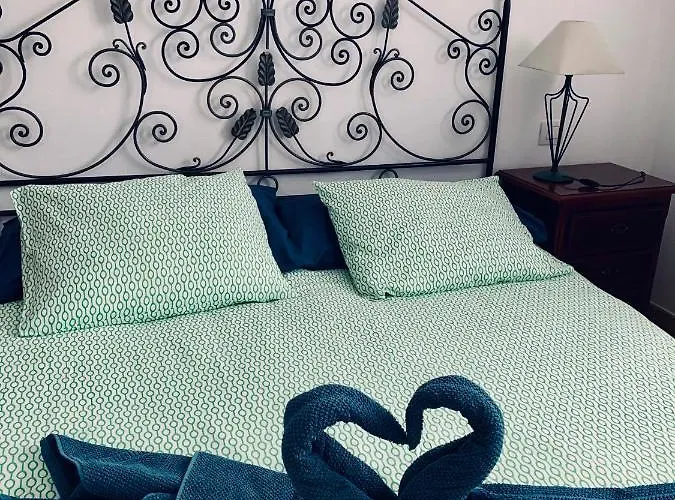 Lovely Nico Playa Blanca, Hot Tub, Communal Pool Villa Playa Blanca